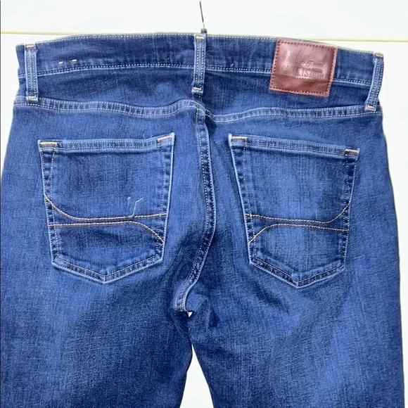 Hollister Blue Mens Bootcut Jeans Classic Style Size 32 X 30 - Picture 5 of 6